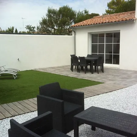 La Fleur De Sel Villa La Flotte